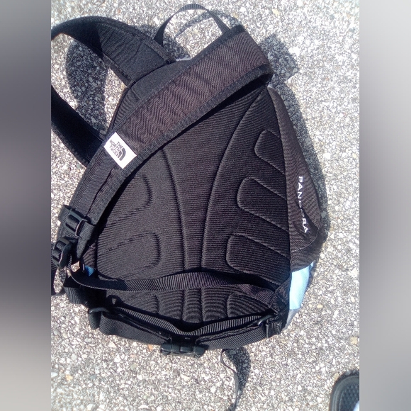 The North Face Pandora mini backpack - Picture 4 of 11